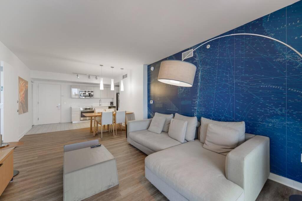 Cozy 1Br Condo Beachwalk Resort Hallandale Beach Exterior photo